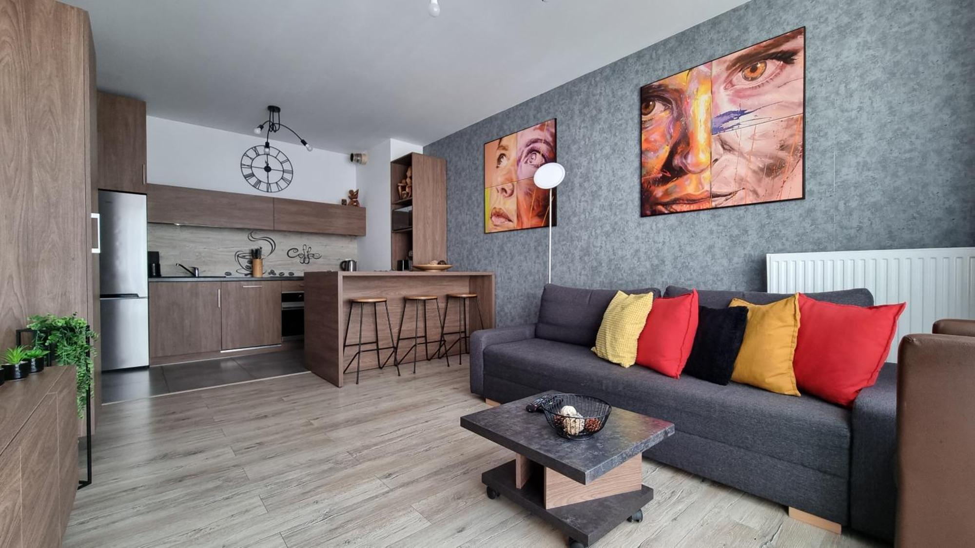 Q Apart Gold- Klimatyzowany 3 Pokojowy Apartament Przy Manufakturze Z Garazem Gratis, Fv Лодзь Экстерьер фото